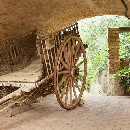 Kır Evi Nentia *